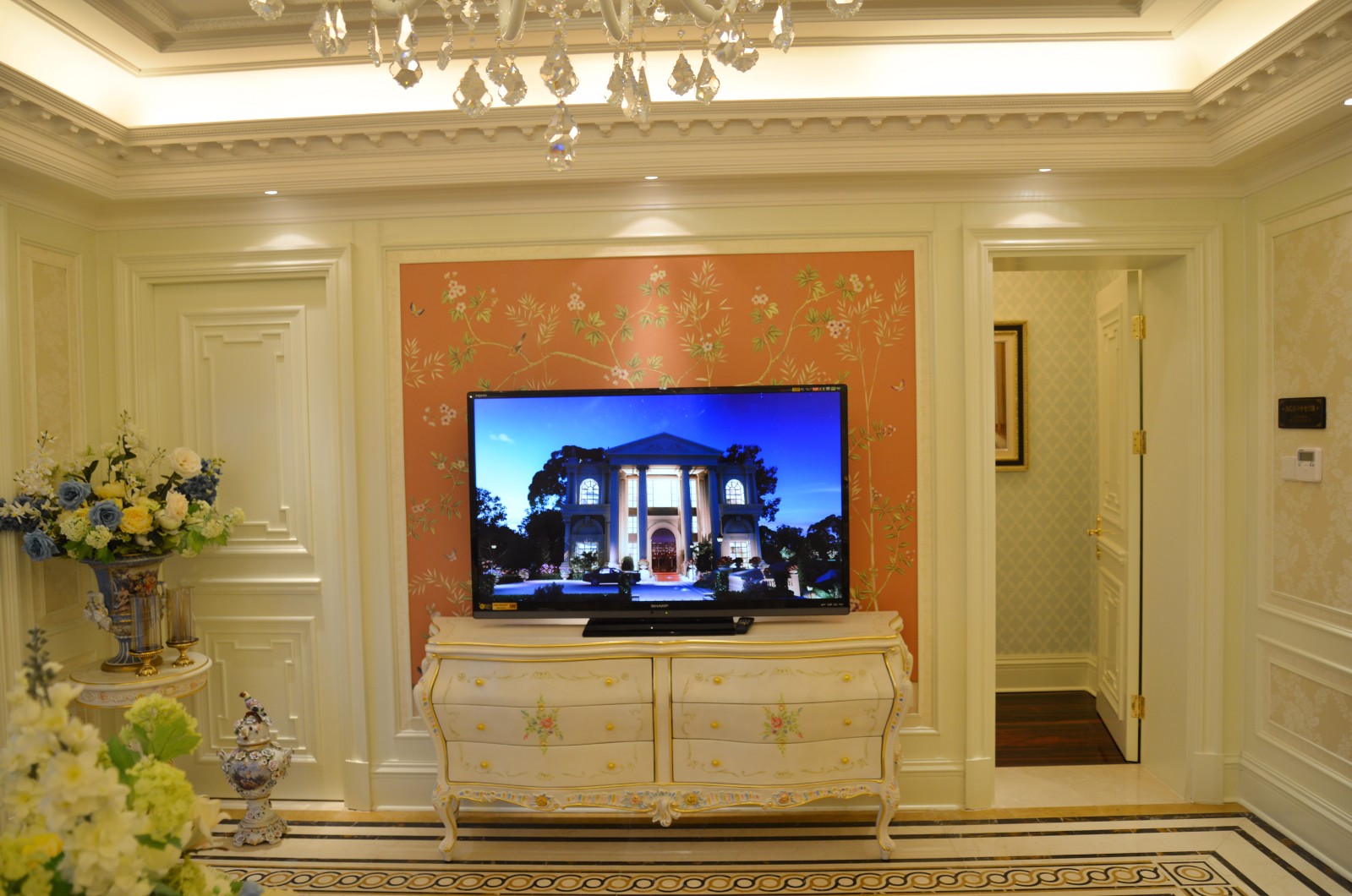欧式客厅电视背景墙效果图
